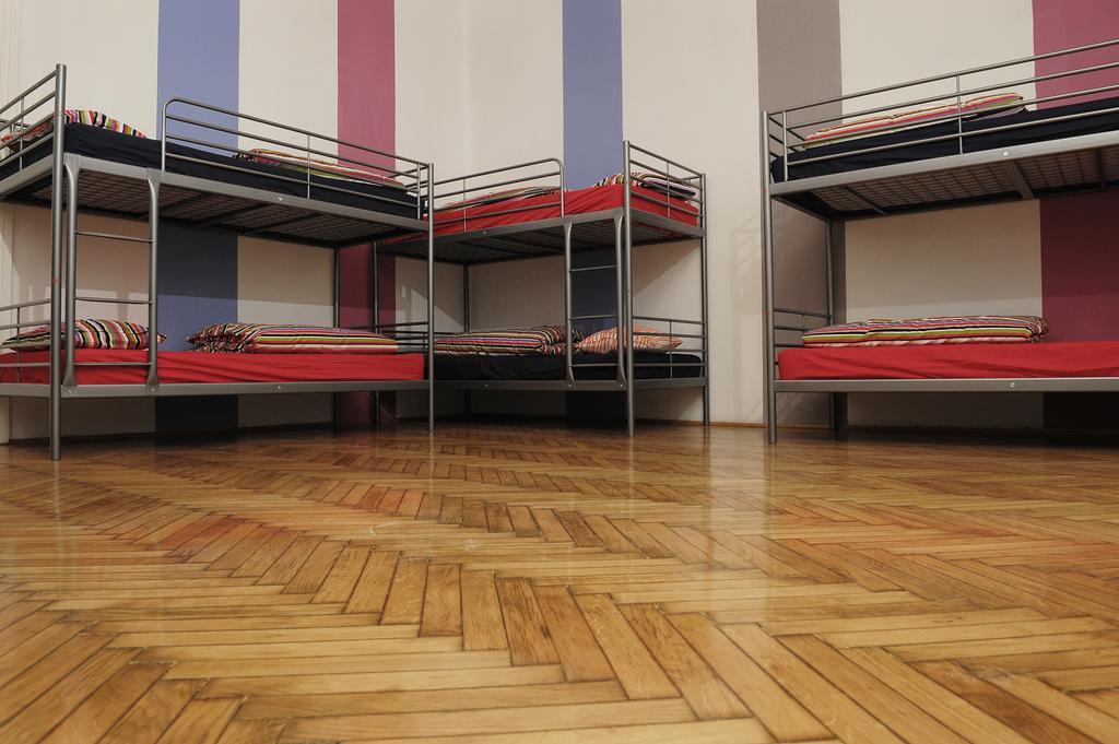 Westend Hostel Budapesta Cameră foto